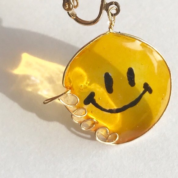 期間限定送料無料Peace ＆ Smile pierce or earring 1枚目の画像