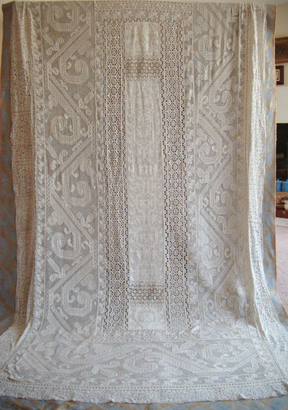 【ミュージアムピース】1700年代 イタリアンレース・テーブルクロス 2ｍ85ｃｍｘ1ｍ45ｃｍ 165,000円