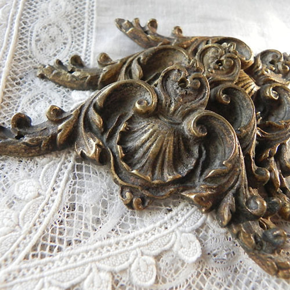 フランス、アンティーク真鍮インテリアパーツ、ロココデザイン、送料