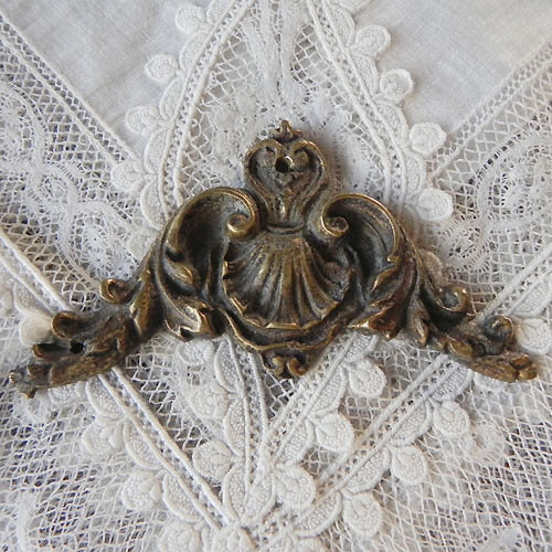 フランス、アンティーク真鍮インテリアパーツ、ロココデザイン、送料