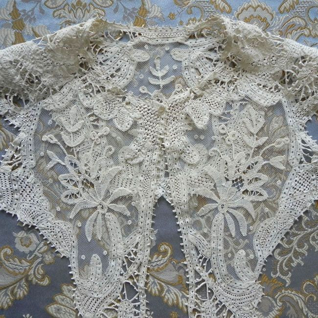 アンティークベルギーフランス ブリュッセル デュシェスレースカラー 繊細な付け襟 アンティークベルギーフランス ブリュッセル デュシェスレース