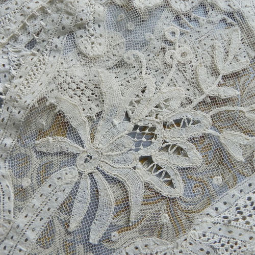 アンティーク、ブリュッセルボビン・レースカラー（襟）送料無料