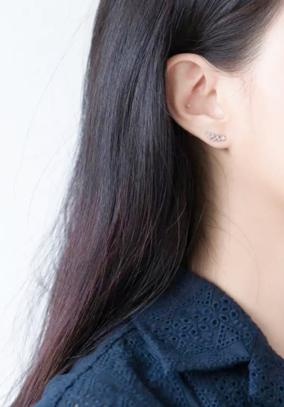 MILKY & CUBIC LEAF EARRING 8枚目の画像