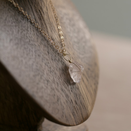 レア☆ローズクォーツ原石ラフカットAAA☆一粒ペンダント☆ ネックレス