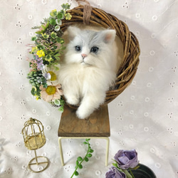 羊毛フェルト 猫のフラワーリース 母の日 ウェディング 3枚目の画像