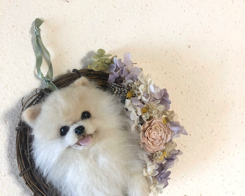羊毛フェルト　にこにこリラックスポメラニアン 羊毛フェルト ポメラニアン 犬 ハンドメイド 置物