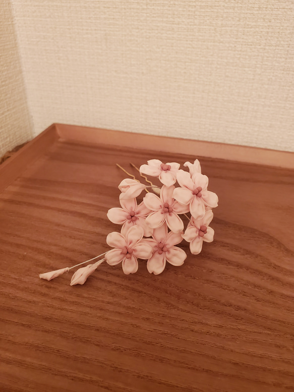 Sakura つまみ細工 しだれ桜のかんざし 1枚目の画像