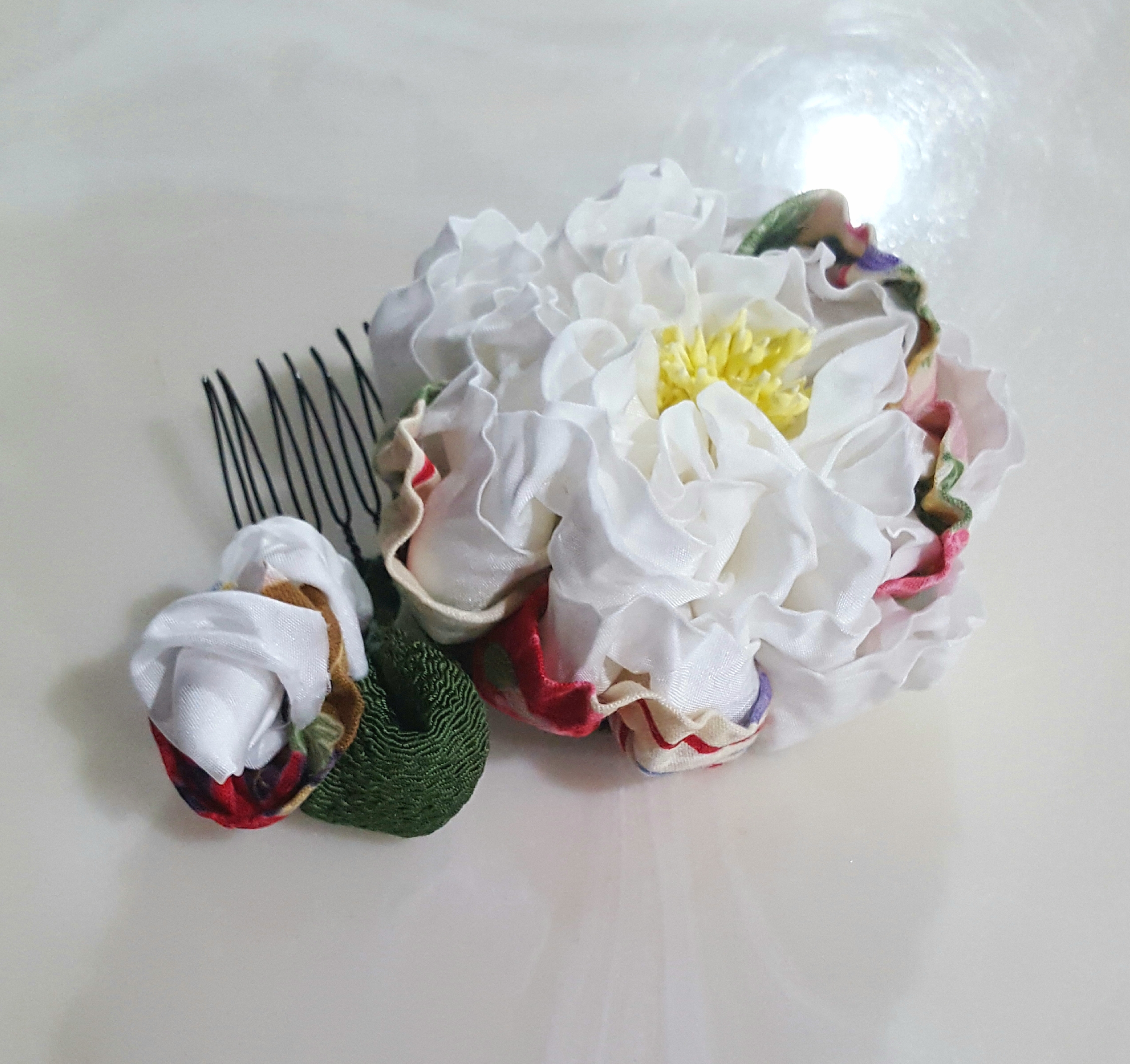 牡丹　芍薬髪飾り　水引　くす玉ヘア