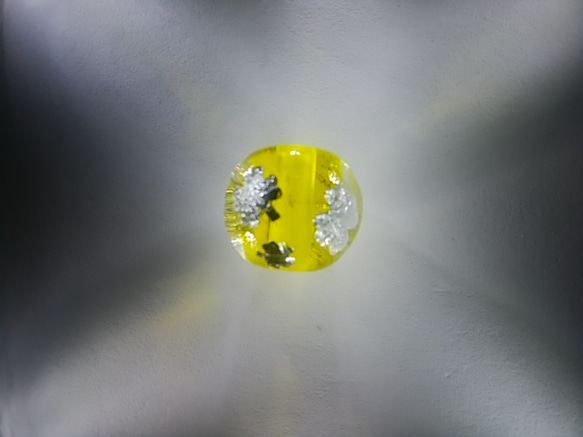 純銀の四つ葉クローバー玉 1枚目の画像
