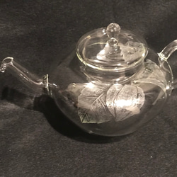 ほおずきの茶器〜手彫りガラス〜 2枚目の画像