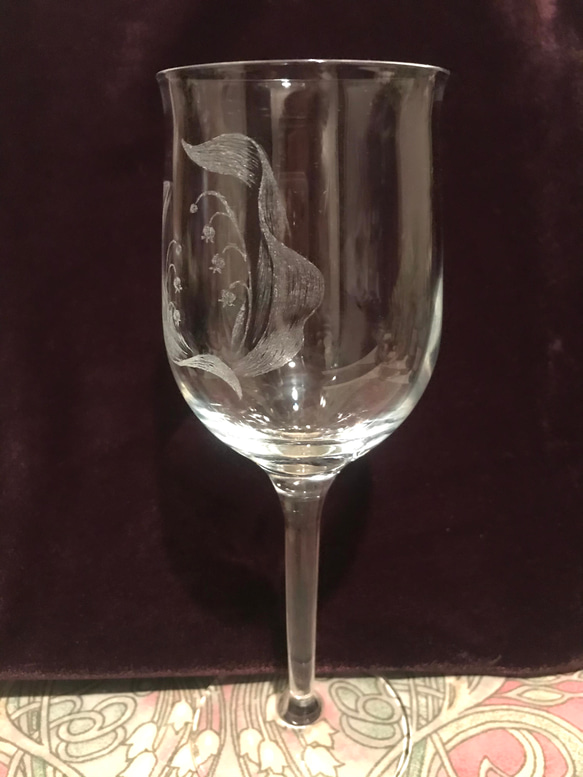 すずらんのワイングラス①〜手彫りガラス〜 6枚目の画像