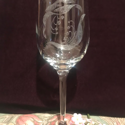 すずらんのワイングラス〜手彫りガラス〜 1枚目の画像