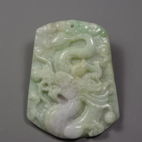 天然石 ラベンダー翡翠 龍彫り 置物55g 龍のカービング翡翠ペンダントトップ111.6ct Bf-1704Rcm 天然石 大阪