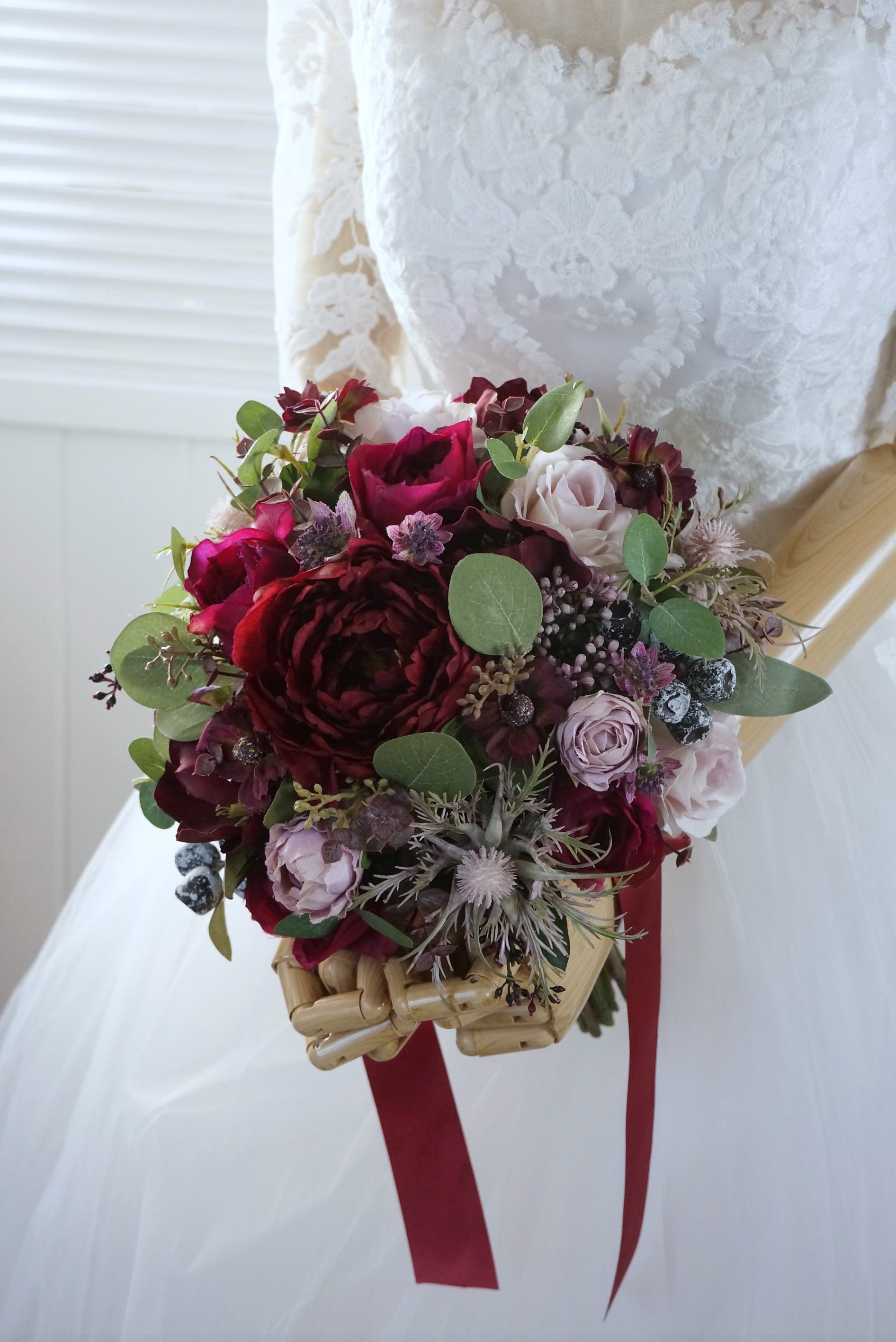 No.2626　クラッチブーケワインレッドブートニアアーティフィシャルフラワー No.2626 クラッチブーケワインレッドブートニアアーティ