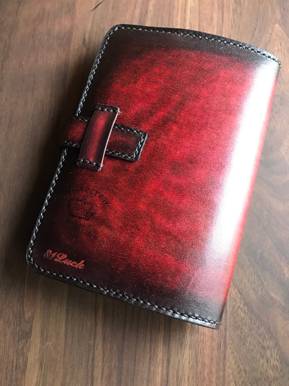 手縫いの革のブックカバー（ヴァイオリンタイプ） 手染め手縫い革の