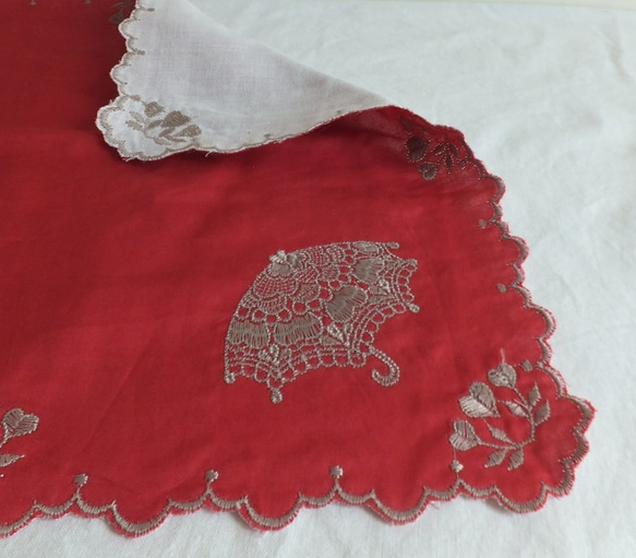 傘刺繍のレースのハンカチハンカチ - マルーン 3枚目の画像