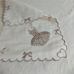 コスチューム刺繍のレースのハンカチハンカチ - アイボリーメートル 4枚目の画像