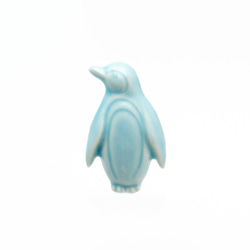 陶器ブローチ　ペンギン(立)パステル 3枚目の画像