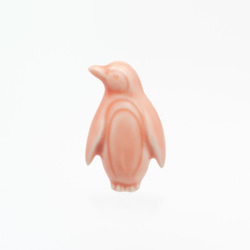 陶器ブローチ　ペンギン(立)パステル 5枚目の画像