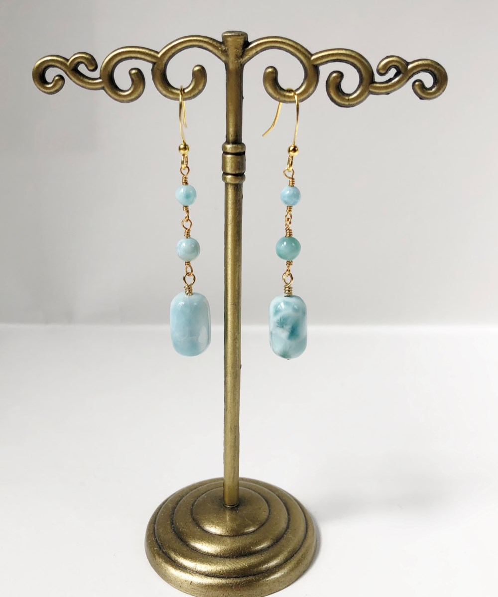 たる型ラリマーのピアス/イヤリング 4,100円