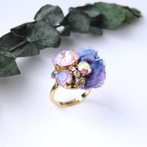 紫陽花のリング　〜淡い紫とブルーグラデのシルクリボン 2枚目の画像