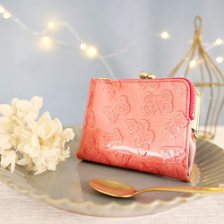 【訳あり】コンパクトなのに大容量な二つ折り財布 エレガントな大人かわいい がま口財布《ピンク》CU218PK 2枚目の画像