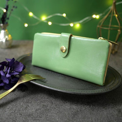 Cuir de Son 小巧纖薄的長款錢包 優雅質感與巧妙設計的錢包 《Green》 CU209 第1張的照片