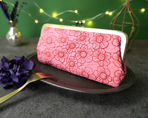 訳あり】スリムなのに大容量な長財布 目と手で味わうがま口財布 お花の