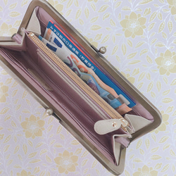 【訳あり】スリムなのに大容量な長財布 目と手で味わうがま口財布　お花の優しさ 《ピンク》CU116PK 4枚目の画像