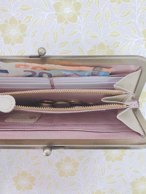 【訳あり】スリムなのに大容量な長財布 目と手で味わうがま口財布　お花の優しさ 《ピンク》CU116PK 5枚目の画像