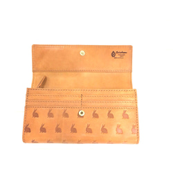 ｷｭｲｰﾙﾃﾞｿﾝ キュートなウサギ型押しの長財布　上質レザーのかわいい収納抜群なフラップ財布 《イエロー》CU185 3枚目の画像