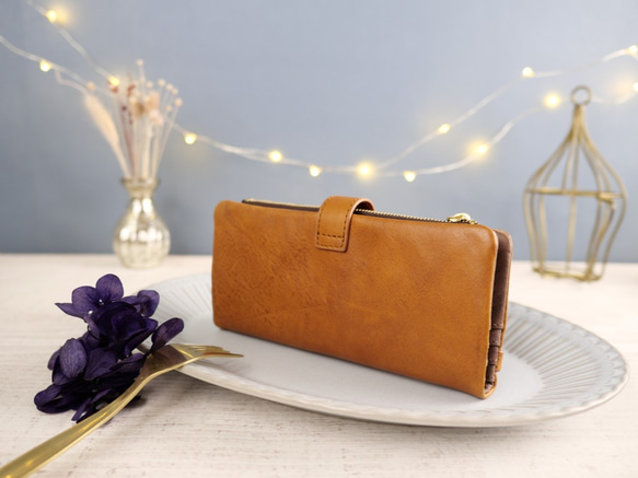 ｷｭｲｰﾙﾃﾞｿﾝ スリムなのに大容量な長財布 上質レザーの魅力的なデザインと質感 《ベージュ》CU188BE 2枚目の画像