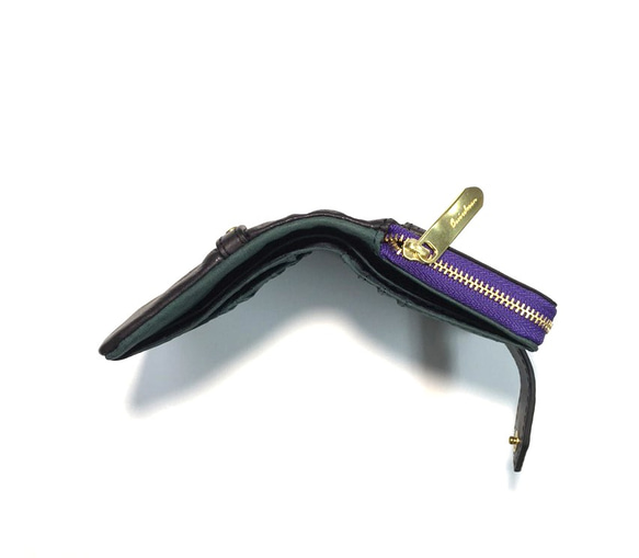 ｷｭｲｰﾙﾃﾞｿﾝ コンパクトなのに大容量な二つ折り財布 上質レザーの魅力的な折財布 《ブラック》CU191BK 4枚目の画像