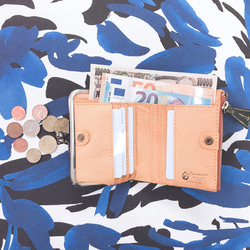 ｷｭｲｰﾙﾃﾞｿﾝ コンパクトなのに大容量な二つ折り財布 大人かわいいが詰め込まれたがま口 《イエロー》CU151YE 3枚目の画像