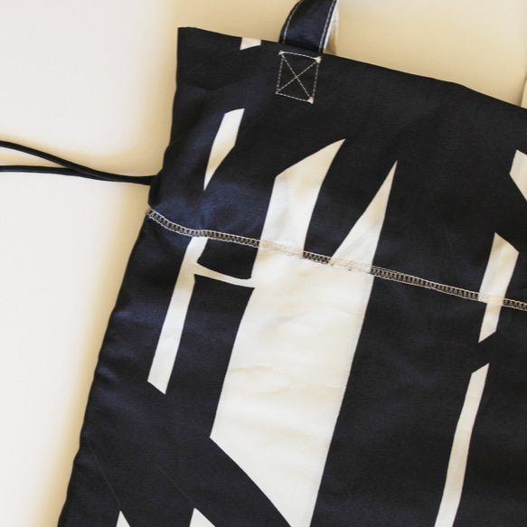 新色【PVC✖️布✖️編み巾着バッグ】Drawstring bag ーBlack✖️Bambooー 8枚目の画像