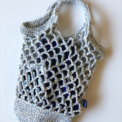 受注生産【送料無料】リサイクルヤーンで編んだネットバッグ＆デニム巾着 1枚目の画像