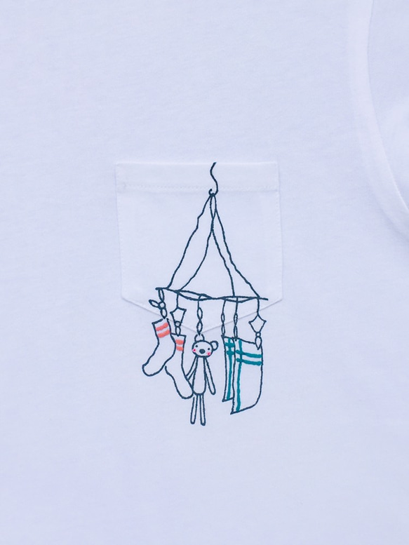 ☆Ｌサイズ１点限り☆ ゆったり着られるポケットTシャツ「洗濯干し」 2枚目の画像