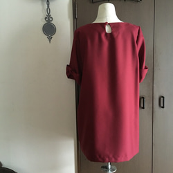 【期間限定SALE】リボン袖のチュニック（赤） 3枚目の画像
