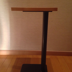 アイアン サイドテーブル インダストリアル ベッドテーブル パイン色/スリム/ソファー/ベッド 2枚目の画像