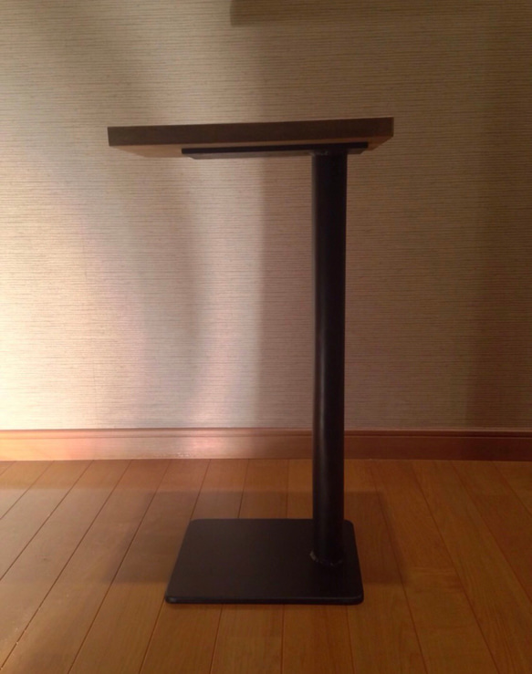 アイアン サイドテーブル インダストリアル ベッドテーブル オーク色 2枚目の画像