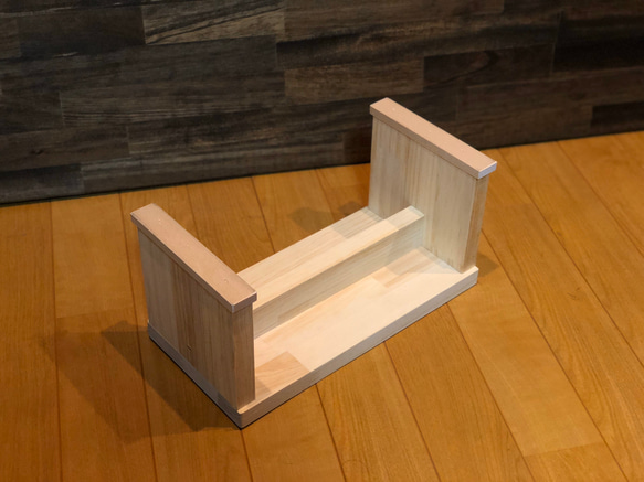 梅澤家具製作所　小さな木の椅子　ノンオイル仕上げ 4枚目の画像