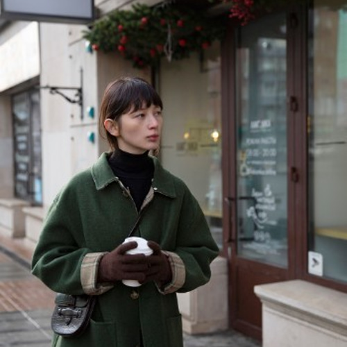 完売【ウール80％】リバーシブルジャケット 両面着られるハーフコート