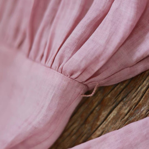 フロントフリルのロングワンピース ウエストリボン ポケット付き【秋春