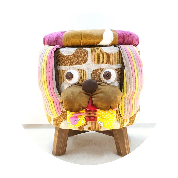 アニマル★スツール 【イヌ ✽ 茶レトロ柄】 1枚目の画像