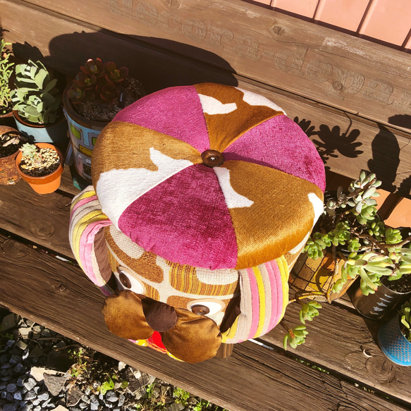 アニマル★スツール 【イヌ ✽ 茶レトロ柄】 5枚目の画像