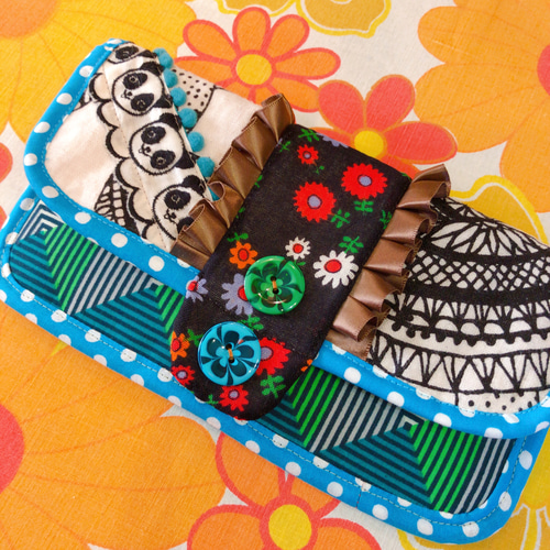 レトロポップ☆長財布 【ブラック】 長財布 decora-depart 通販