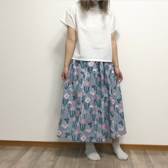 北欧風 HOKKO 爽やかブルー の かわいい ギャザースカート 1枚目の画像