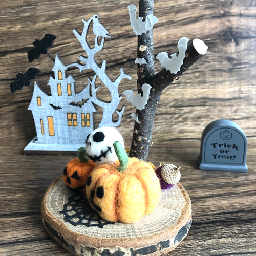 羊毛フェルトでハロウィン] ハロウィンの置物☆羊毛フェルト