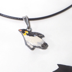 ペンギンたちのリバーシブルペンダント 5枚目の画像