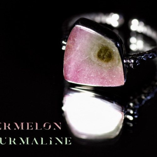 新作☆『Watermelon Tourmaline』☆の世界でひとつの天然石